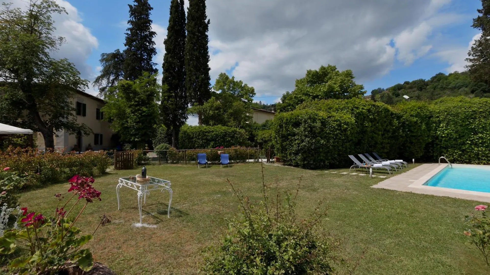 Timeless Elegance Villa Poggibonsi