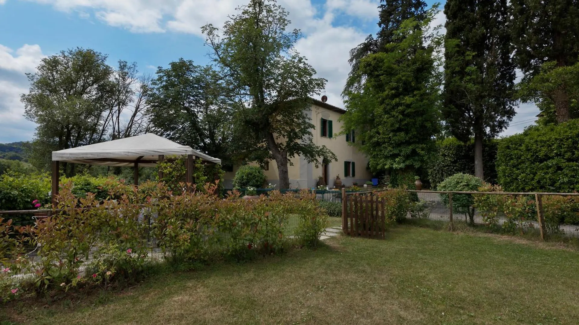Timeless Elegance Villa Poggibonsi