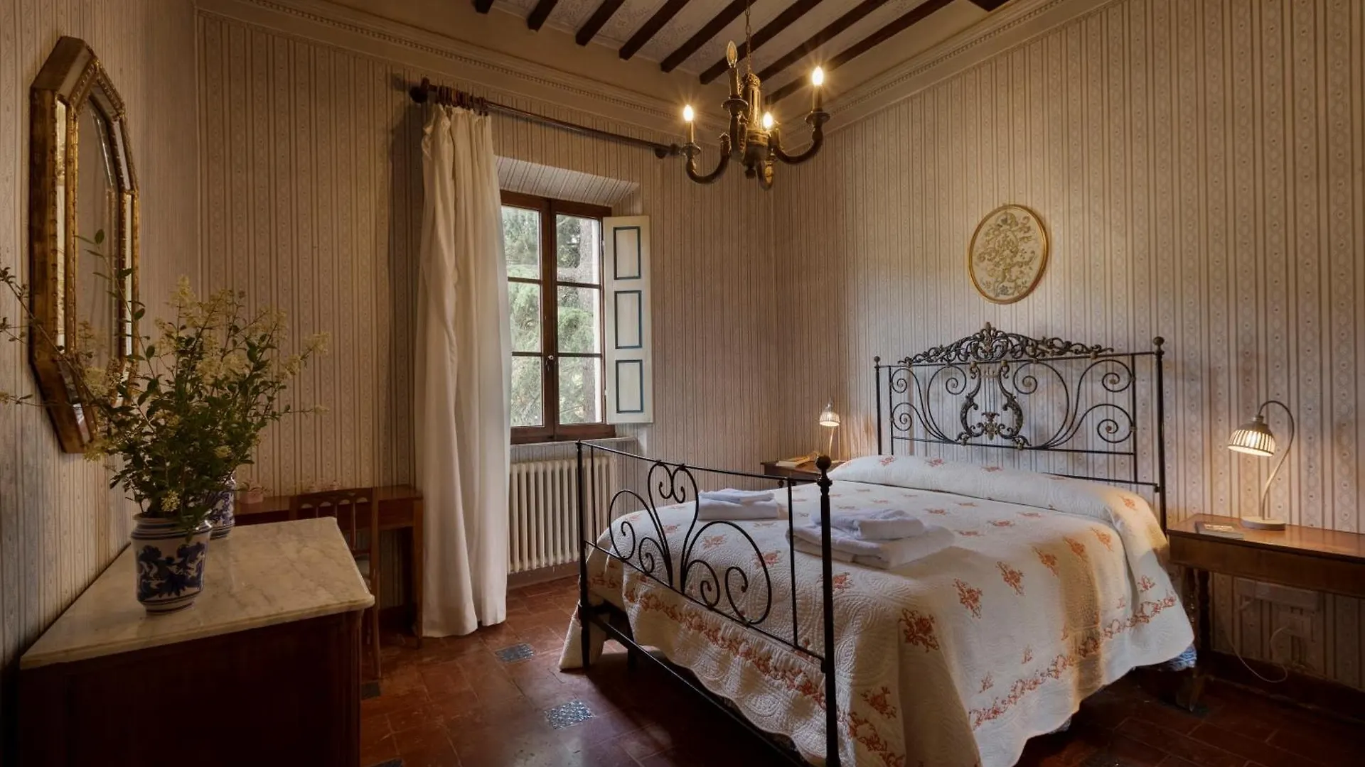 Timeless Elegance Villa Poggibonsi
