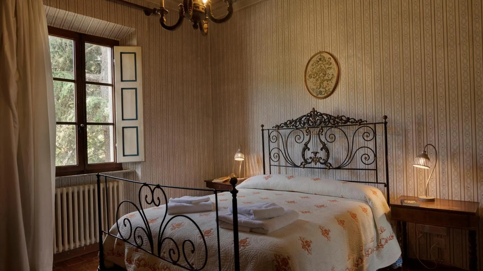 Timeless Elegance Villa Poggibonsi 0*,