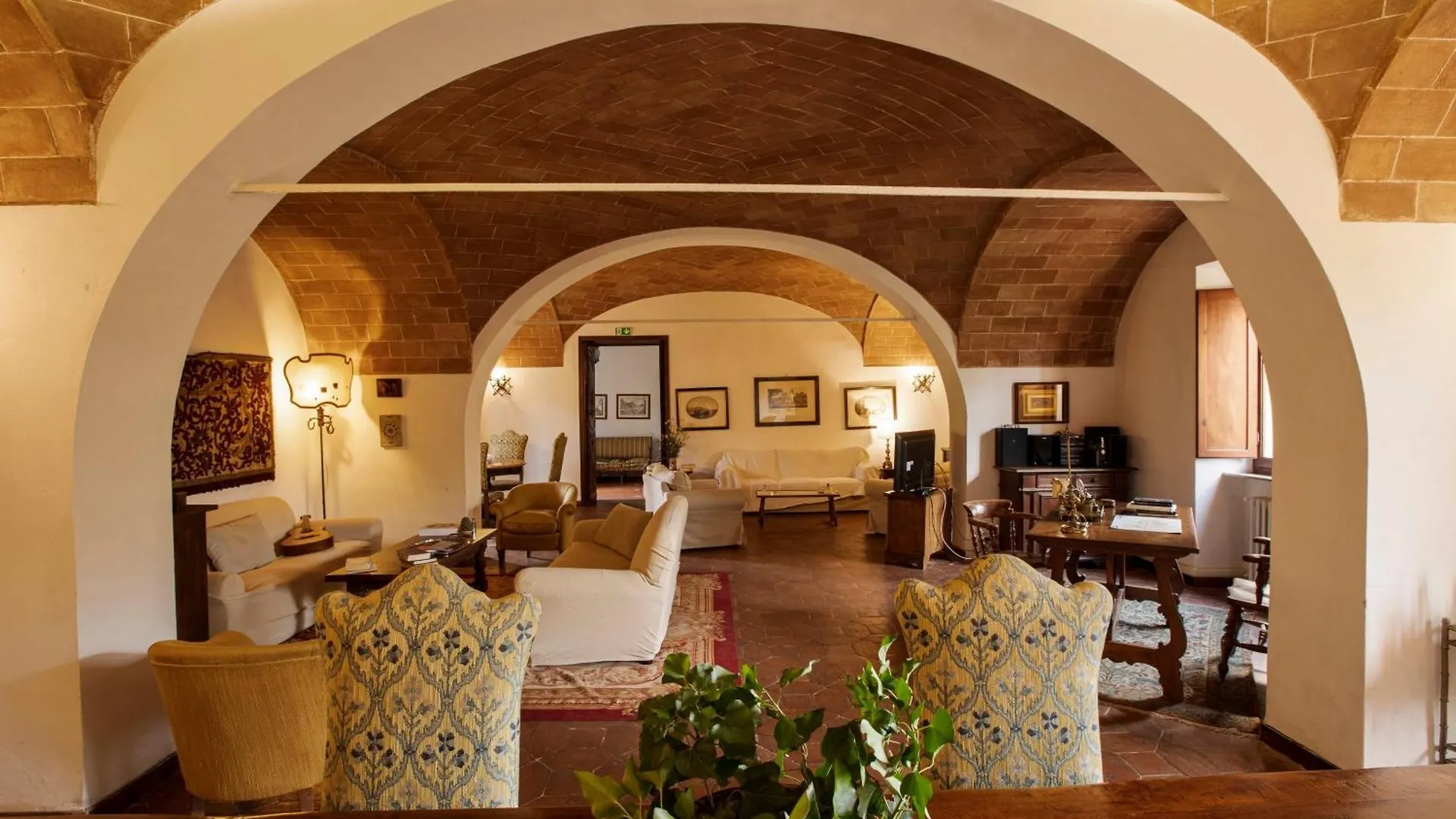 Timeless Elegance Villa Poggibonsi