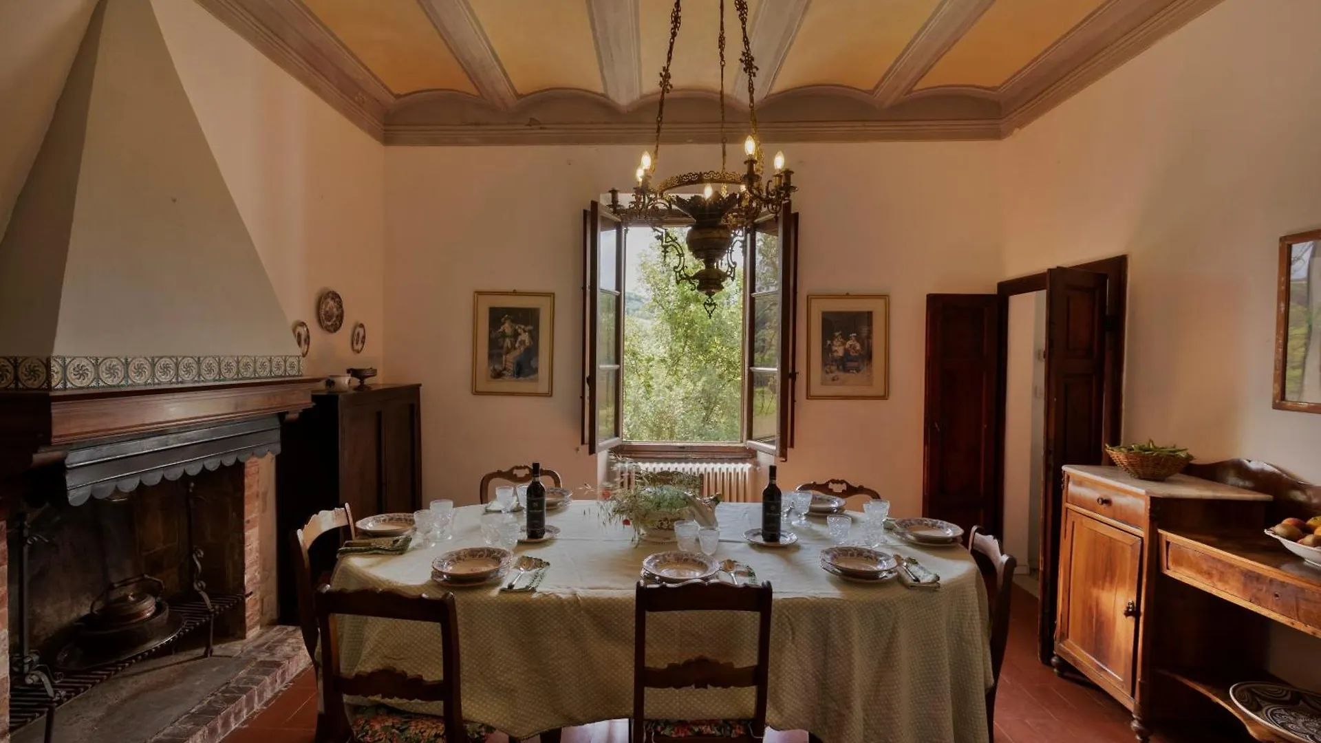 Timeless Elegance Villa Poggibonsi 0*,