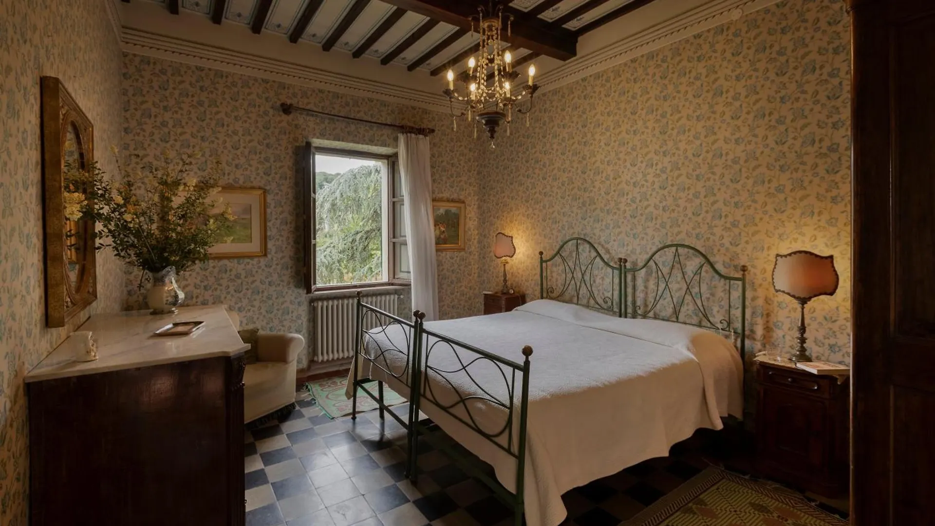 Timeless Elegance Villa Poggibonsi